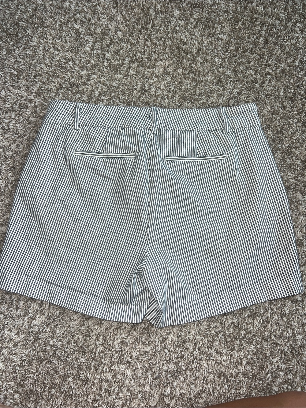 NWOT! 🇺🇸 Crosby. Navy & White Striped Cotton Blended Women's Shorts - size 8! - Picture 9 of 15
